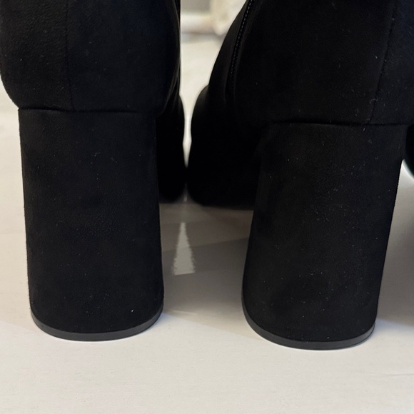 🆕 Nine West Knee High Suede Black Boots. 9.5 M-WC. Brand New w Box!!💥 - Picture 6 of 7